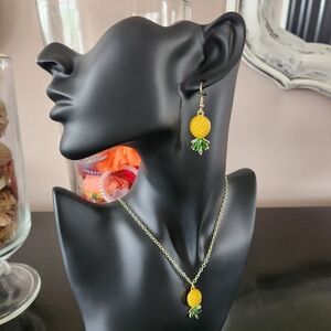 Tropical Pineapple Necklace and Earrings Set